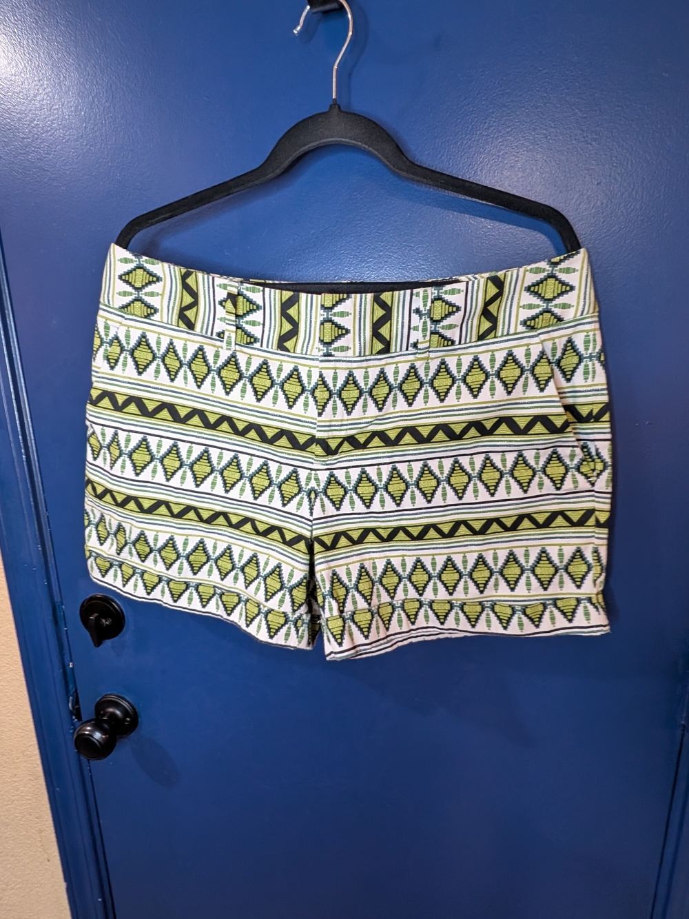 INC International Concepts Geometric Print Shorts Size 14
